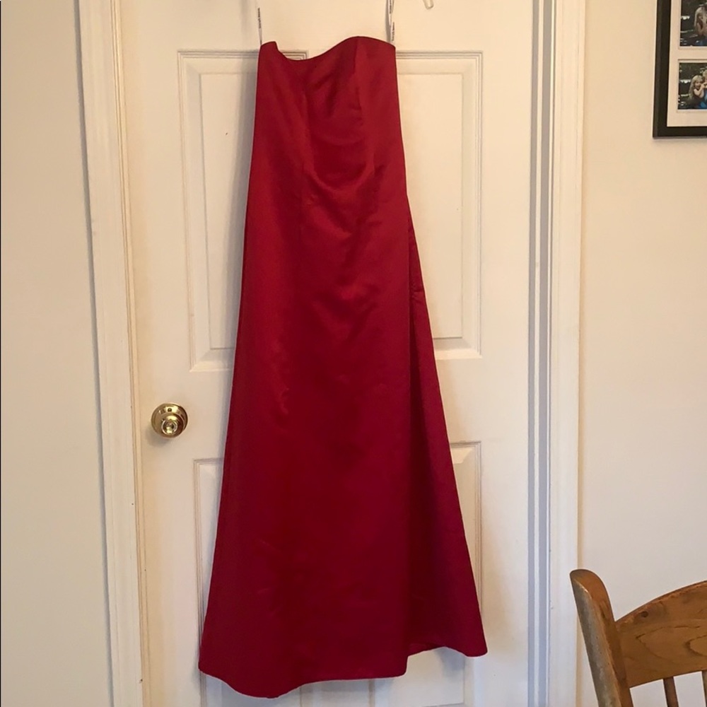 red prom dress